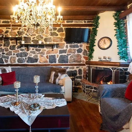 Palaios Agios Athanasios Luxury μaisonette *