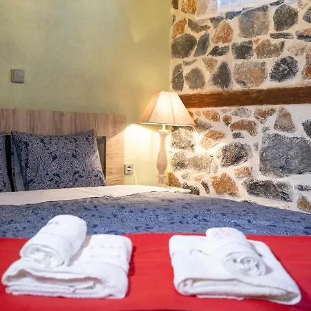 Apartment Palaios Agios Athanasios Luxury μaisonette *