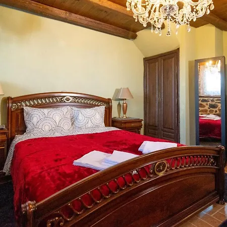 Palaios Agios Athanasios Luxury μaisonette Apartment *